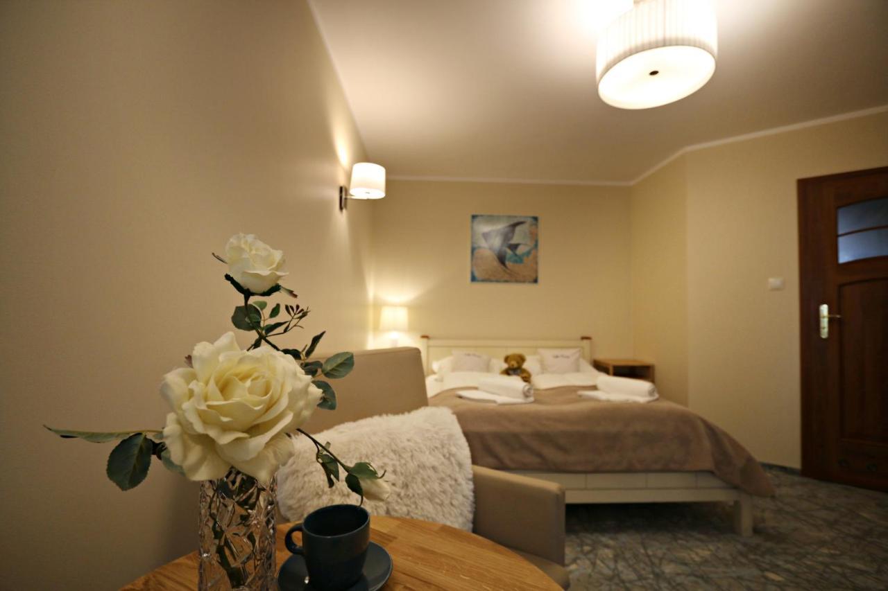 Villa Czarli 미엥지즈드로예 외부 사진