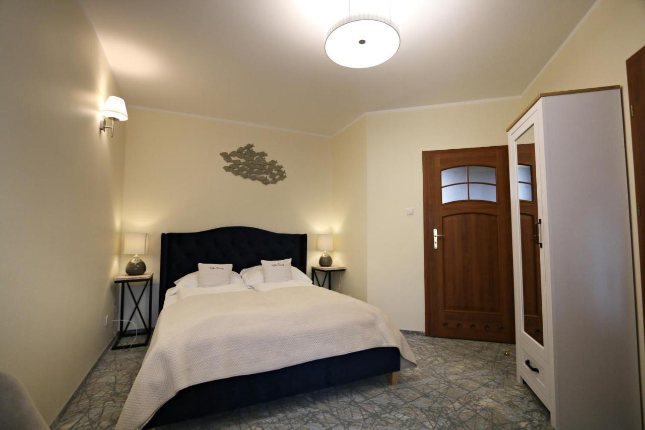 Villa Czarli 미엥지즈드로예 외부 사진