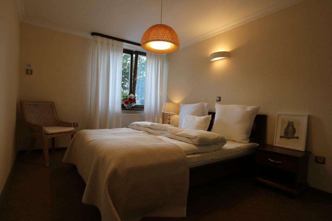 Villa Czarli 미엥지즈드로예 외부 사진