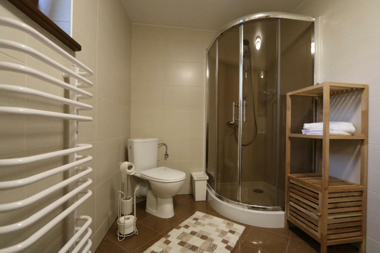 Villa Czarli 미엥지즈드로예 외부 사진